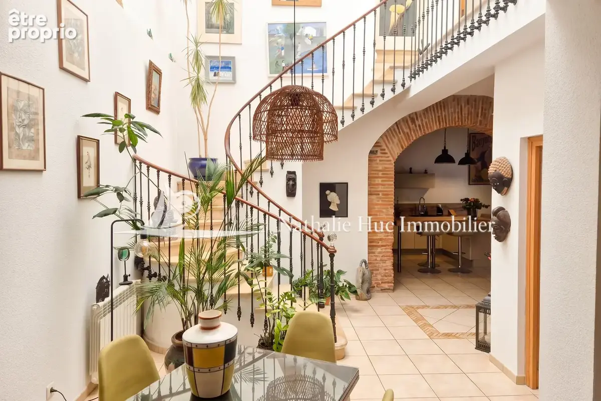 Maison 327 m² à Toulouges  - photo 2