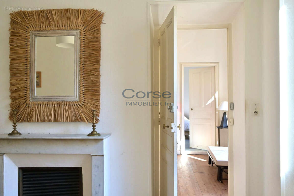 Appartement 193 m² à Ajaccio  - photo 2