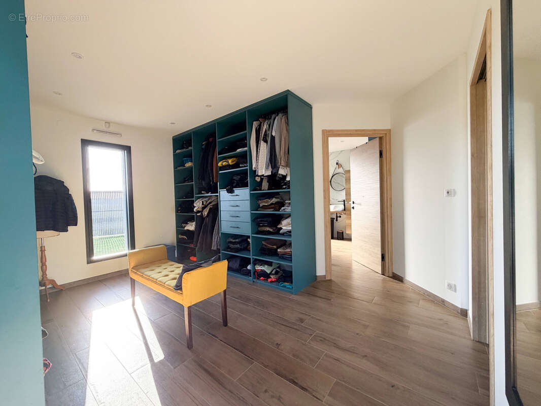 Maison à SAINT-CELERIN