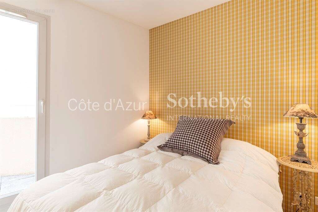 Appartement à BEAUSOLEIL