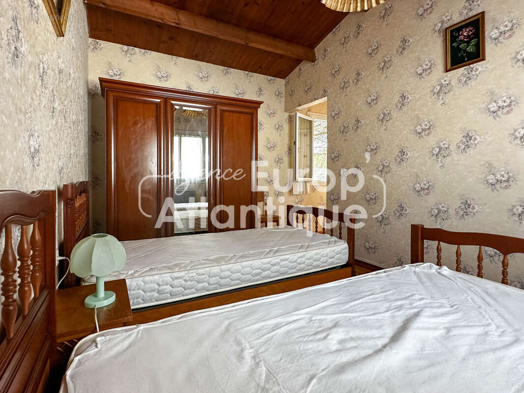 Maison à LES MATHES