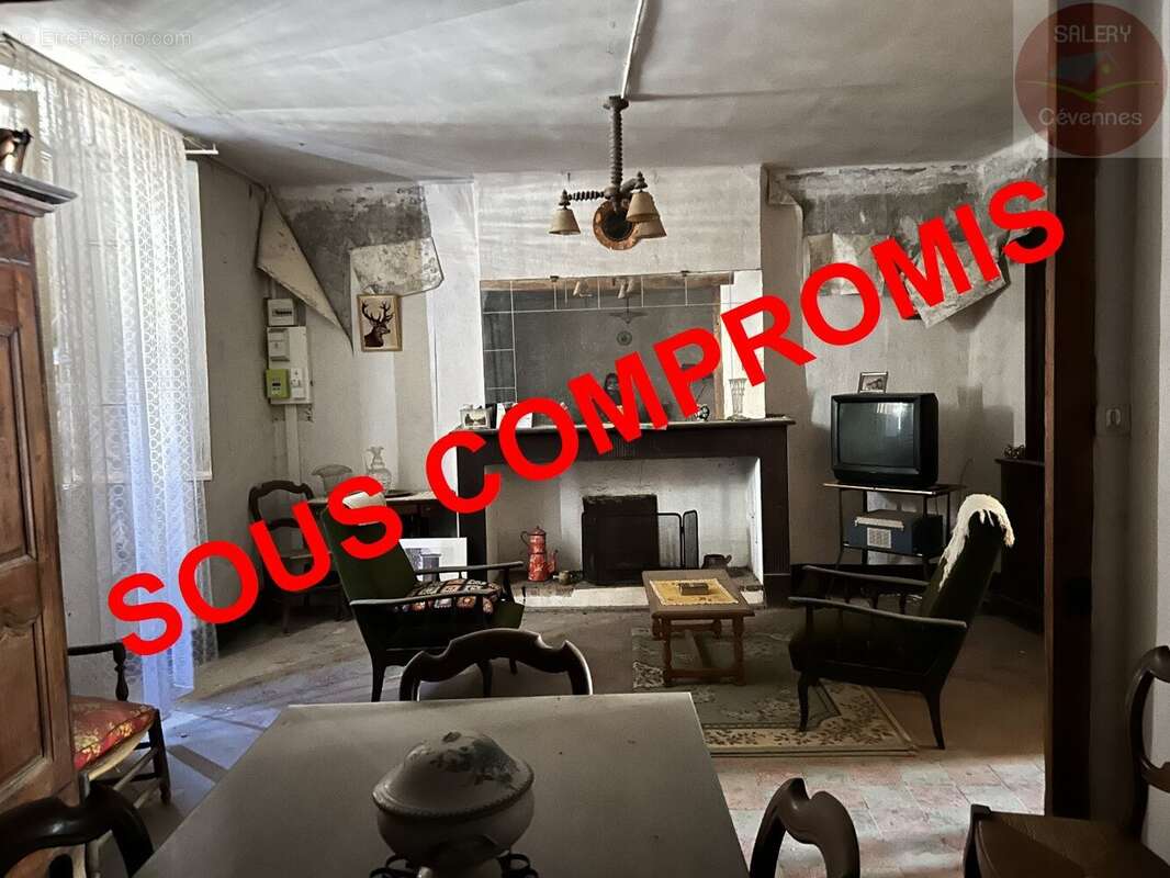 Maison à SAINT-ETIENNE-VALLEE-FRANCAISE