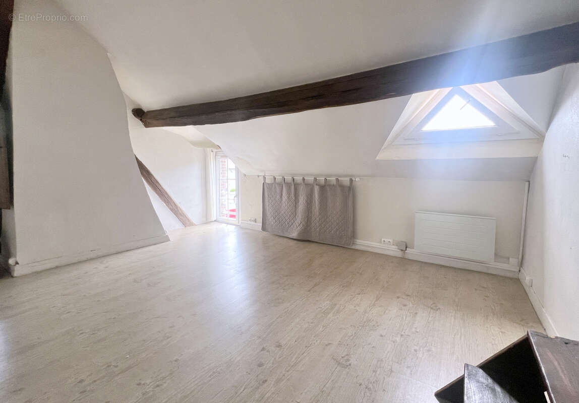 Maison à ABONDANT