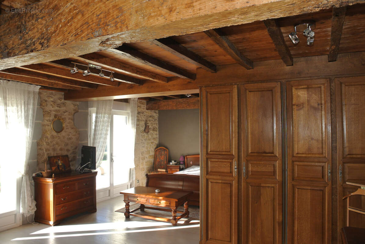 Maison à MAUVEZIN-SUR-GUPIE