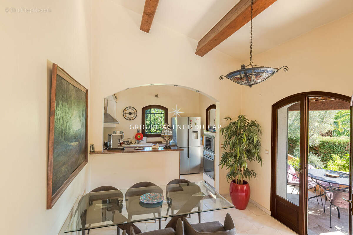 Maison à SAINT-RAPHAEL