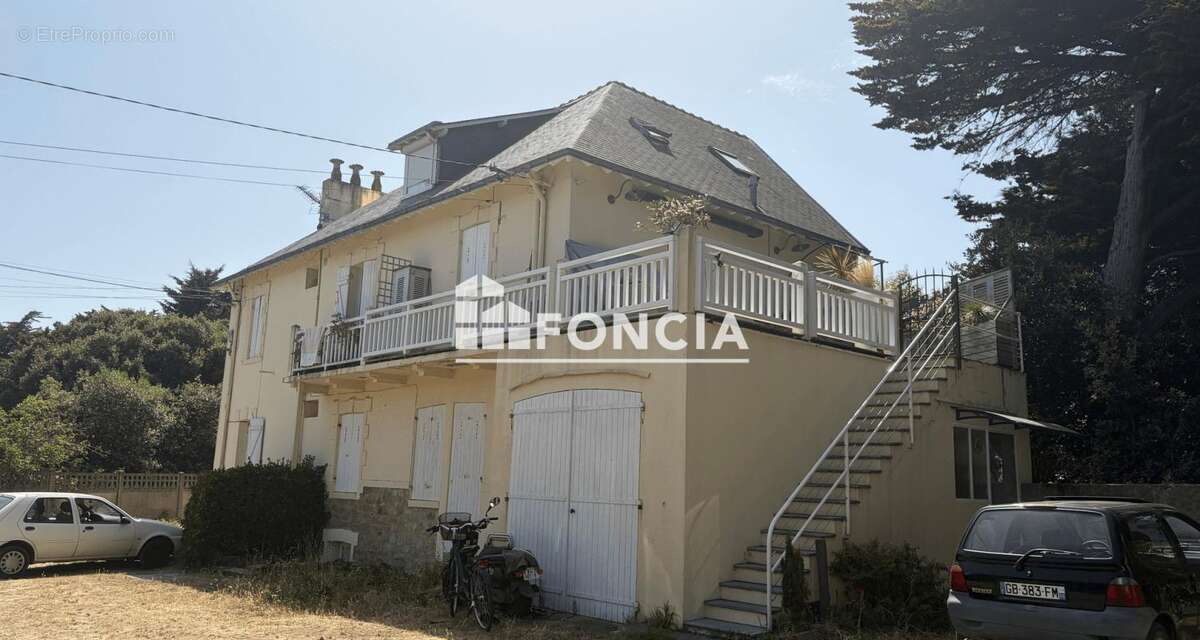 Appartement à LE POULIGUEN