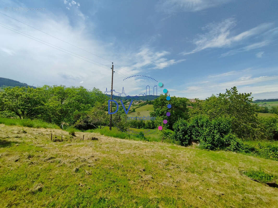 Maison à SAINT-JUST-D&#039;AVRAY