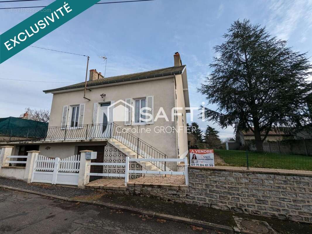 Photo 2 - Maison à PALINGES