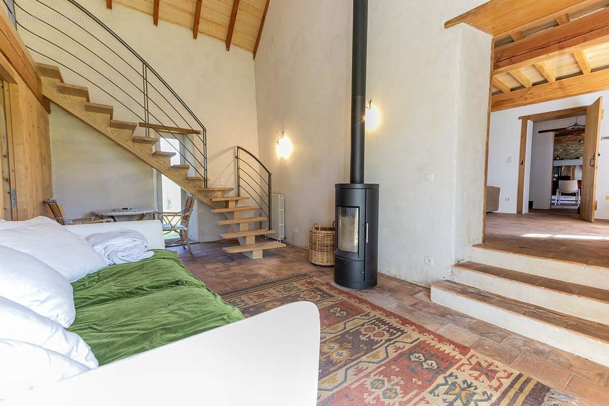 Maison à ESPECHE