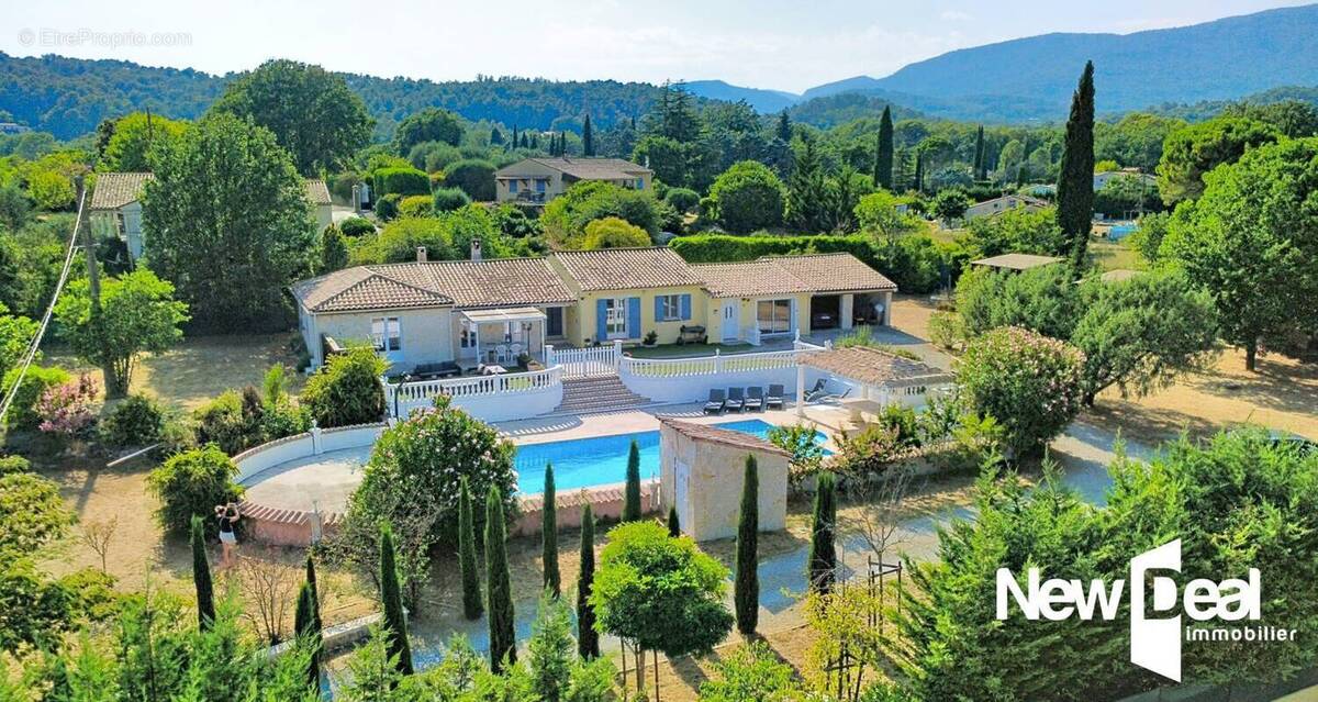 Maison à FAYENCE