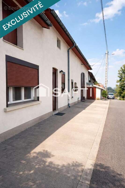 Photo 2 - Maison à COLOMBEY-LES-BELLES