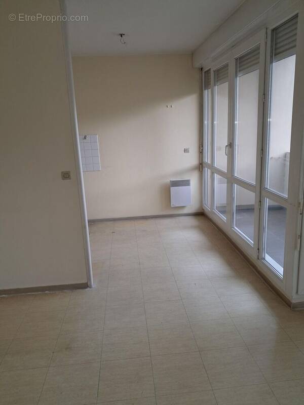 Photo 1 - Appartement à MARSEILLE-8E