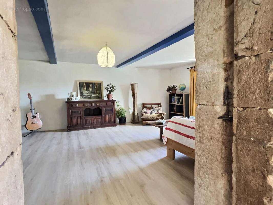 Maison à PRESLES