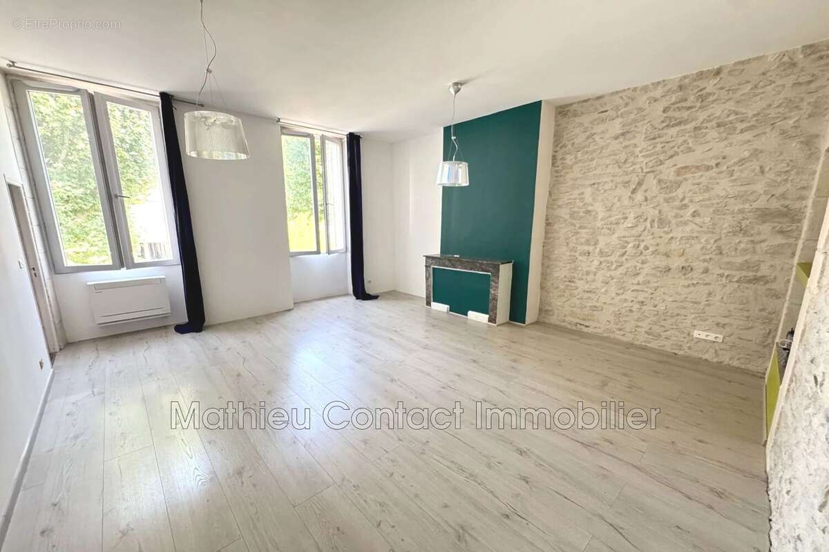 Appartement à NIMES