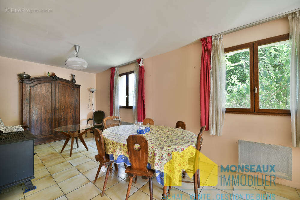 Maison à EPINAY-SUR-ORGE