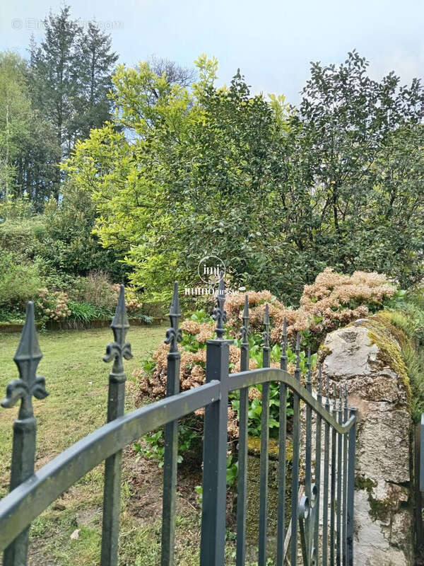 Maison 96 m² à La Chapelle-Montbrandeix  - photo 5