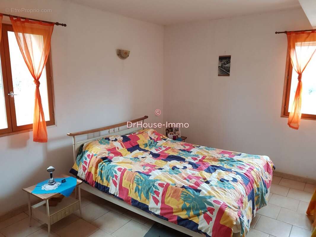 Maison 185 m² à Mareuil  - photo 490