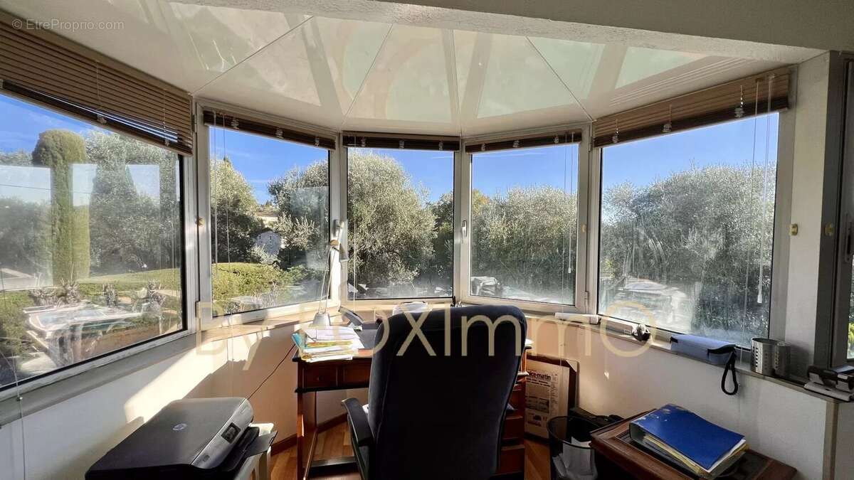 Maison à LA COLLE-SUR-LOUP