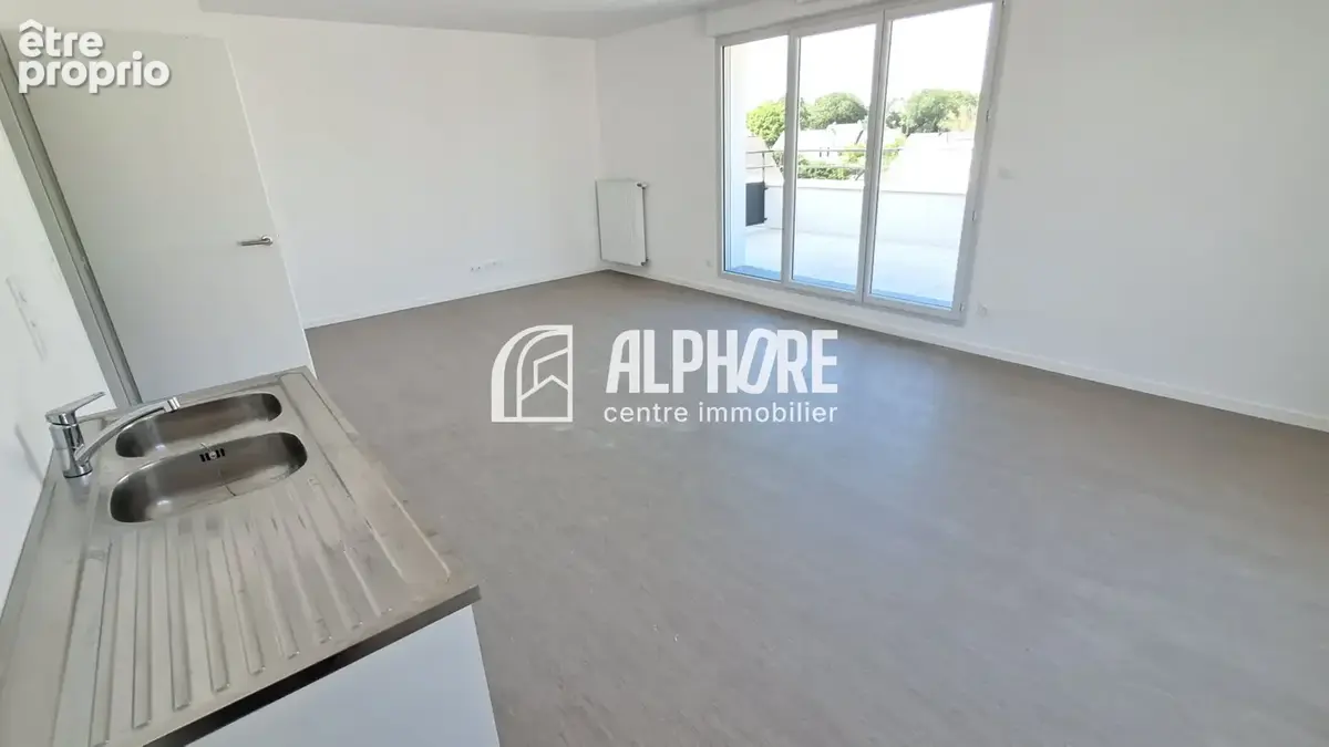 Immaculée, appartement Re2020 - T4 avec 3 terrasses et 2 stationnements , disponibilité immédiate. - photo 4