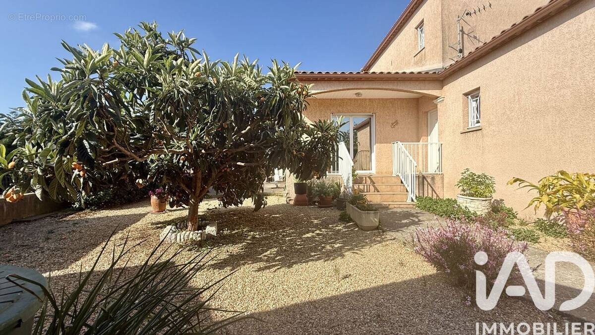 Photo 1 - Maison à PAULHAN