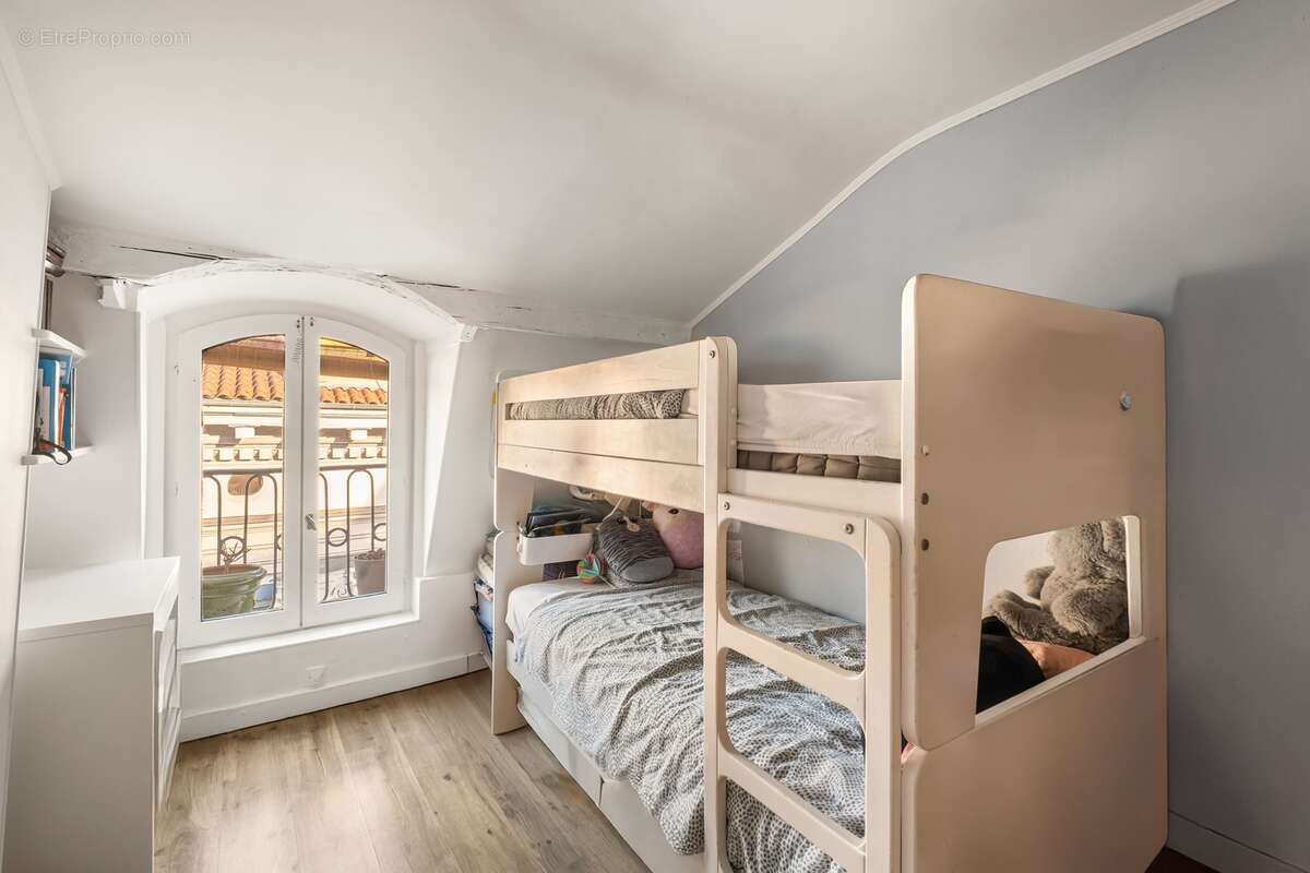 Appartement à LYON-1E