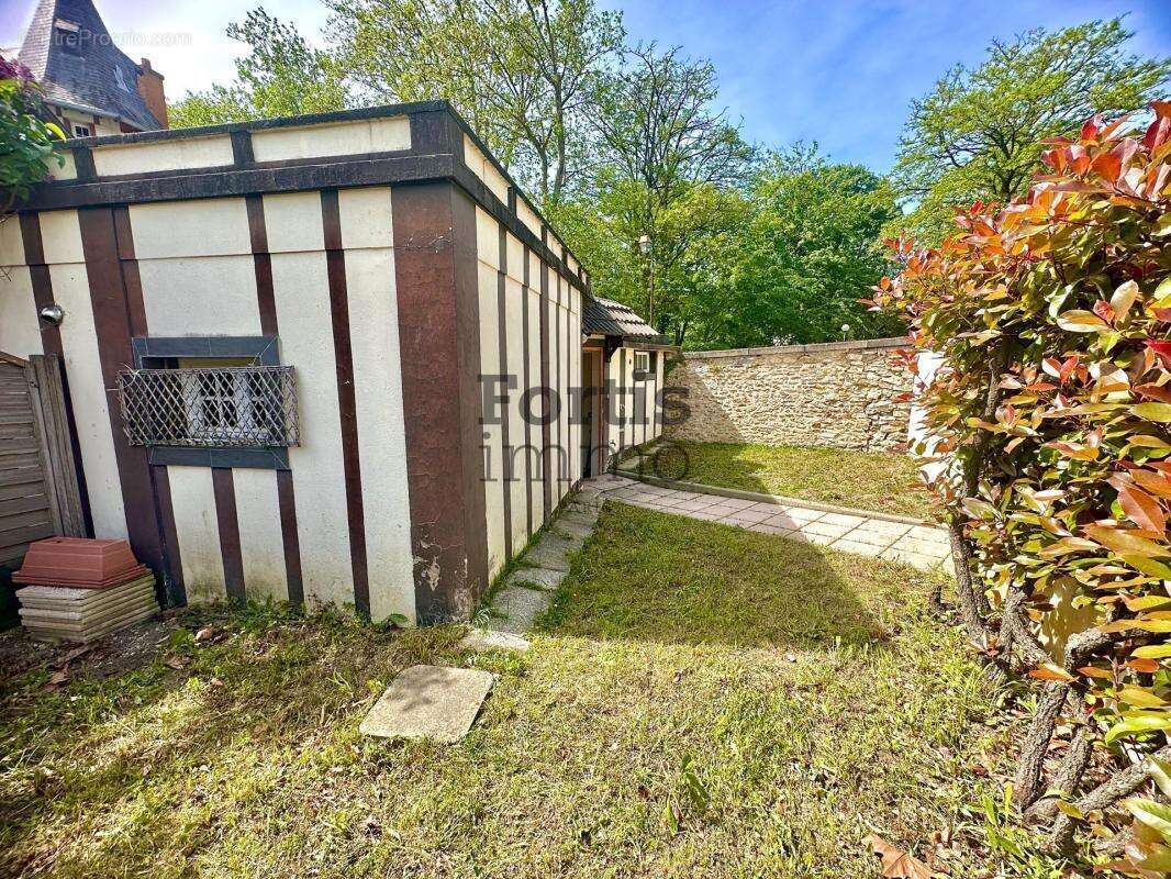 Montmorency-maison/apt  de 46,83m² avec jardin & parking - photo 10