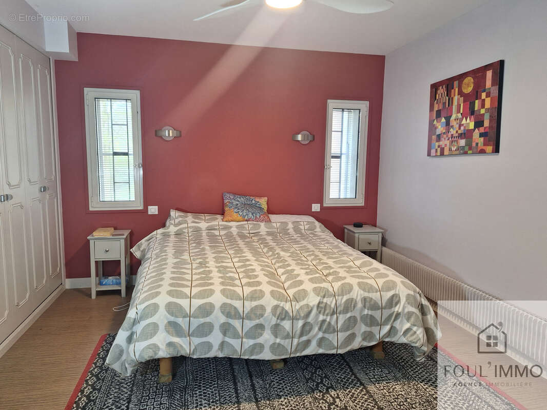 FOULAYRONNES Maison d'architecte quartier résidentiel avec 5 chambres, jardin et piscine - photo 12