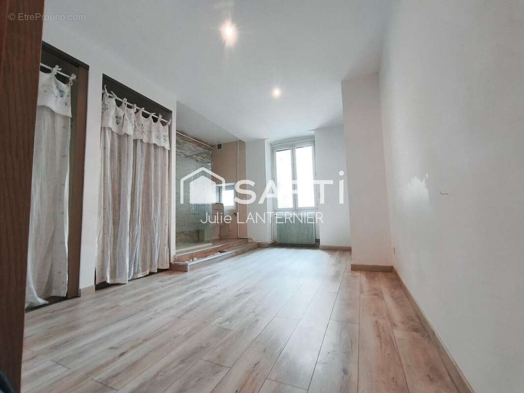 Photo 4 - Appartement à LONS-LE-SAUNIER