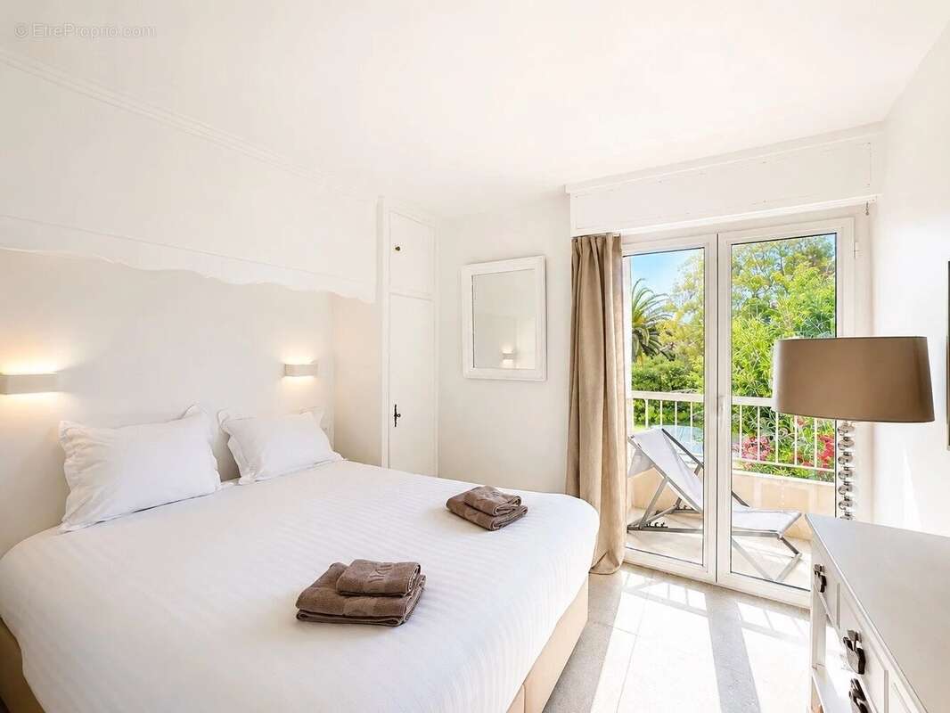 Appartement à SAINT-TROPEZ