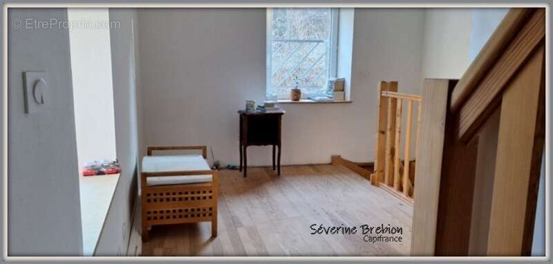 Maison à SAINT-REMY-SUR-DUROLLE