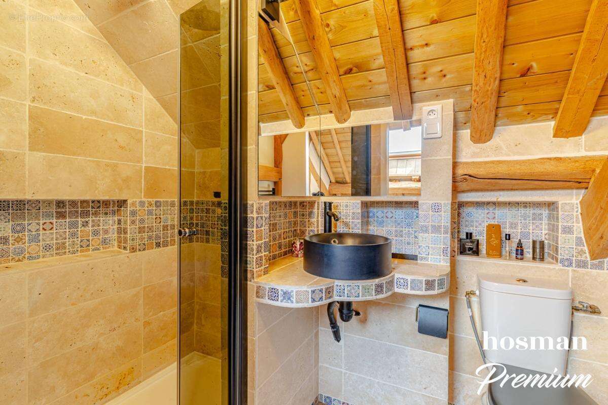 Demeure d'exception - 500 m² habitables sur un parc de 4 175 m² - 10 pièces - Piscine et salle de sport - photo 22