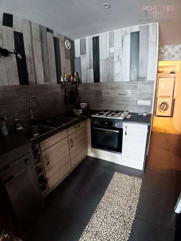 Appartement 184 m² à Le Menil  - photo 3