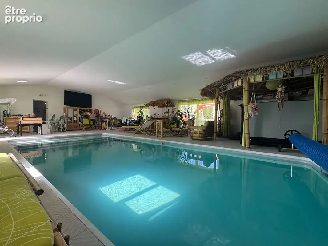 Photo Maison à Pont-L'abbe-D'arnoult au prix de 430 000€