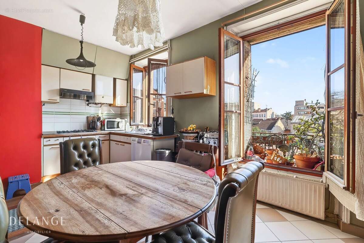 Appartement à IVRY-SUR-SEINE