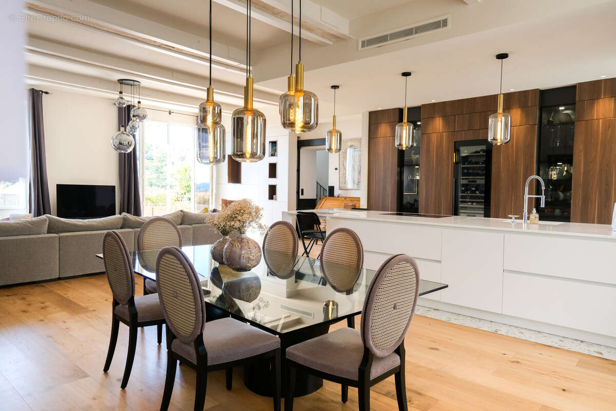 Maison à LA COLLE-SUR-LOUP