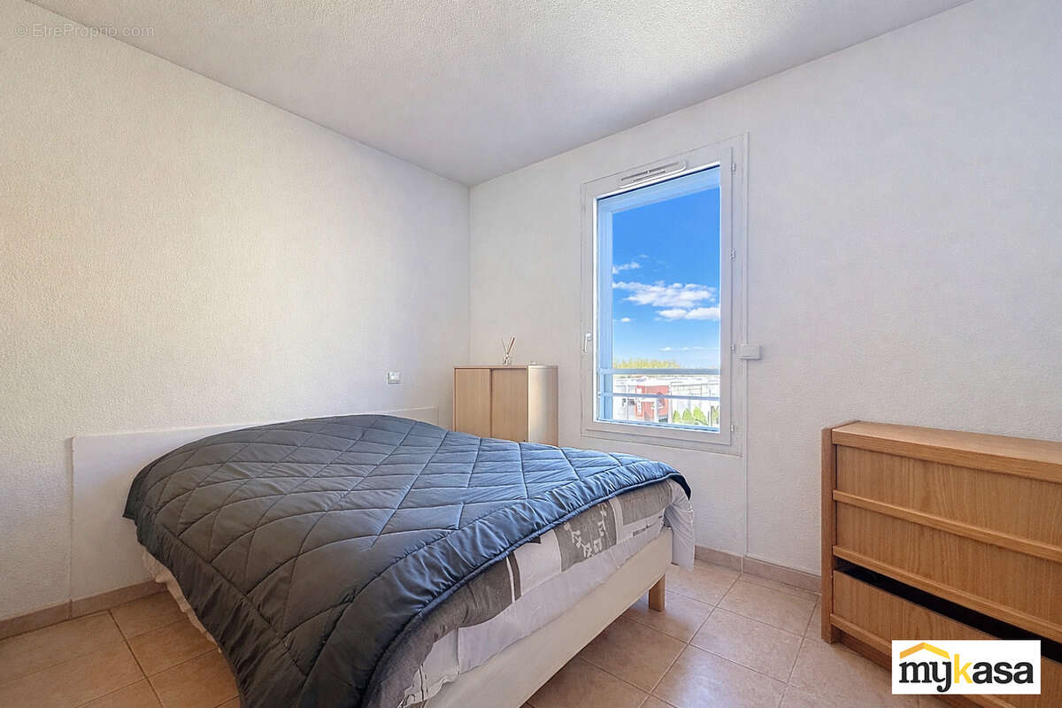 Appartement à PORT-SAINT-LOUIS-DU-RHONE