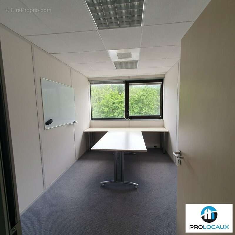 Commerce à SEYSSINET-PARISET