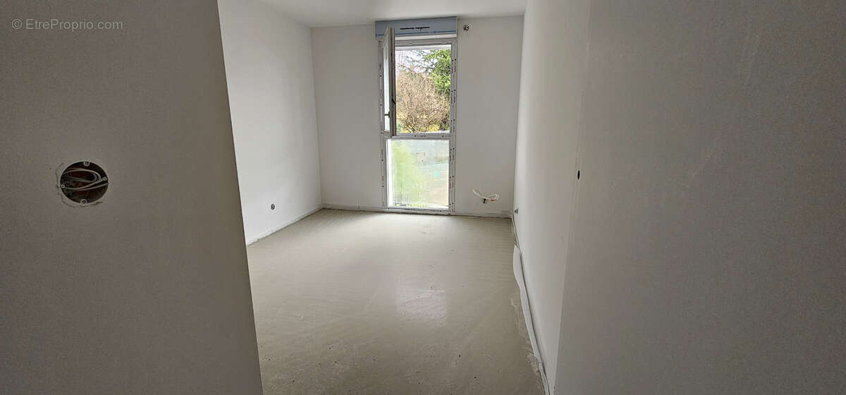 Appartement à CHALLES-LES-EAUX