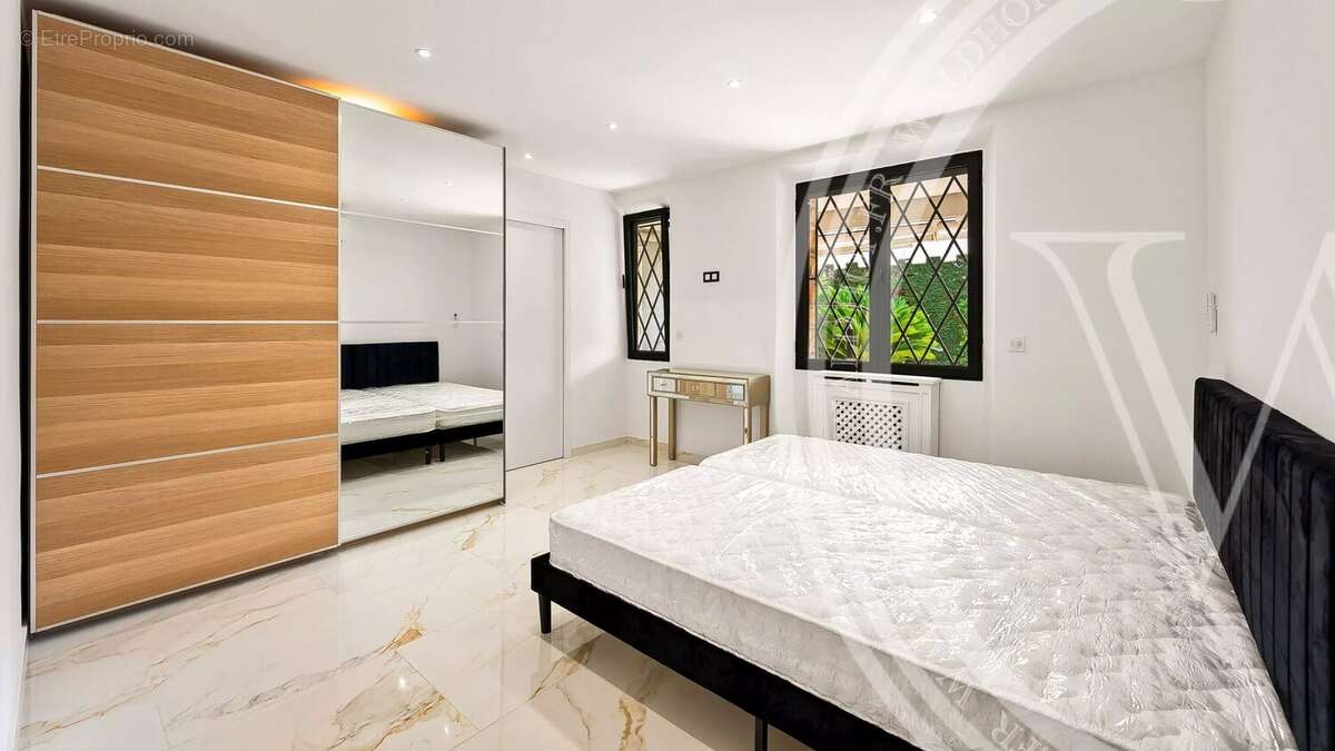 Maison à CANNES