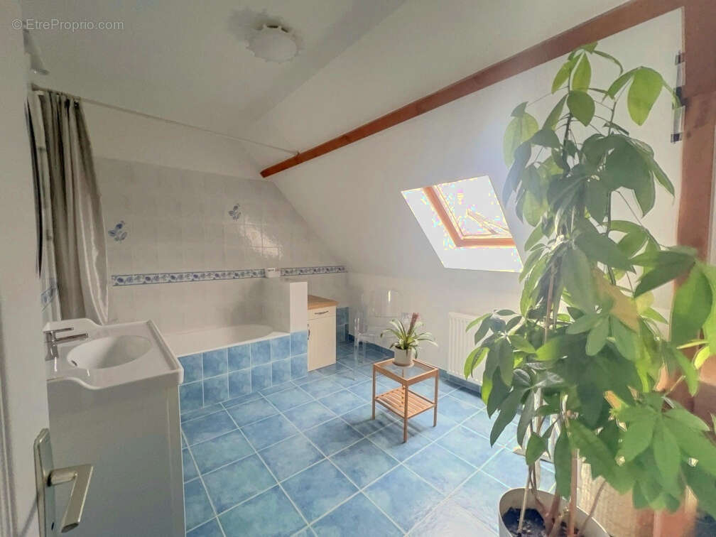 Vente maison 145 m2 - 4 chambres - Gournay-sur-Marne - photo 13