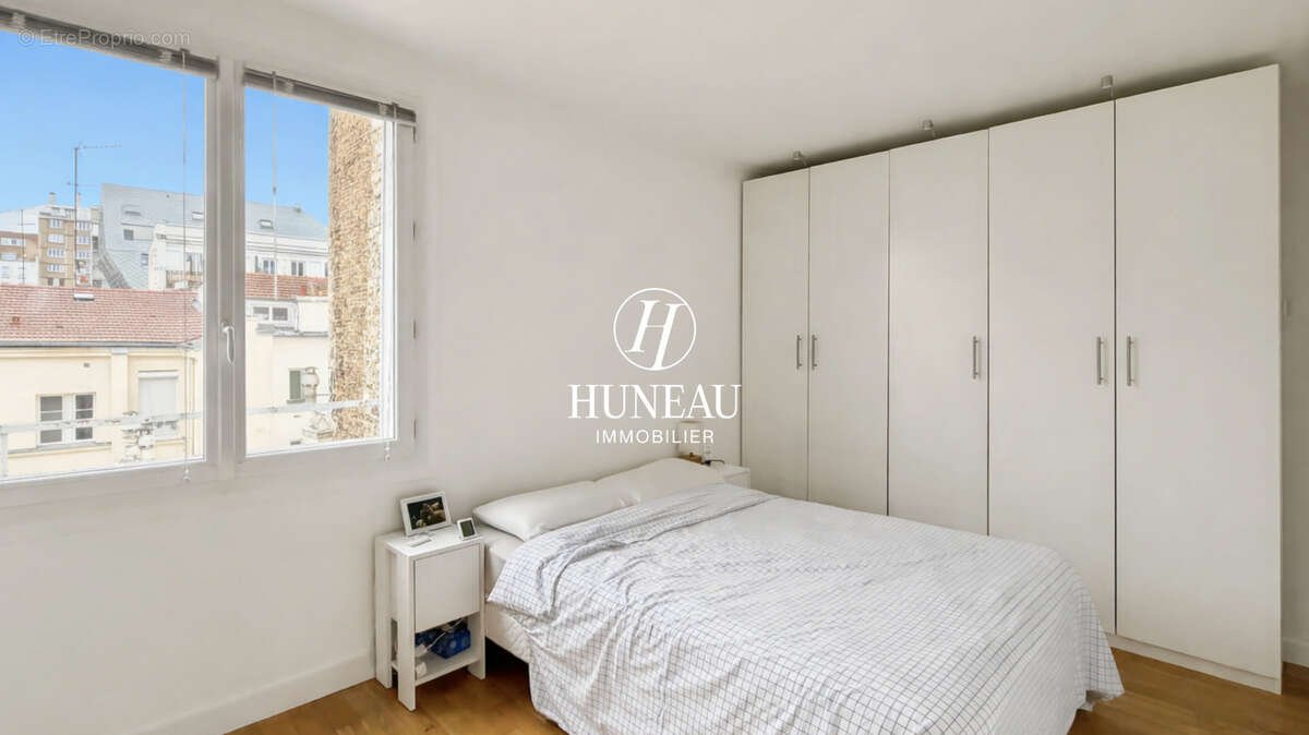 Appartement à PARIS-14E