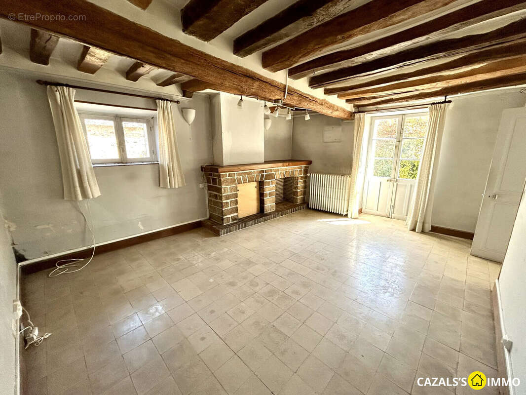 Maison à CELY
