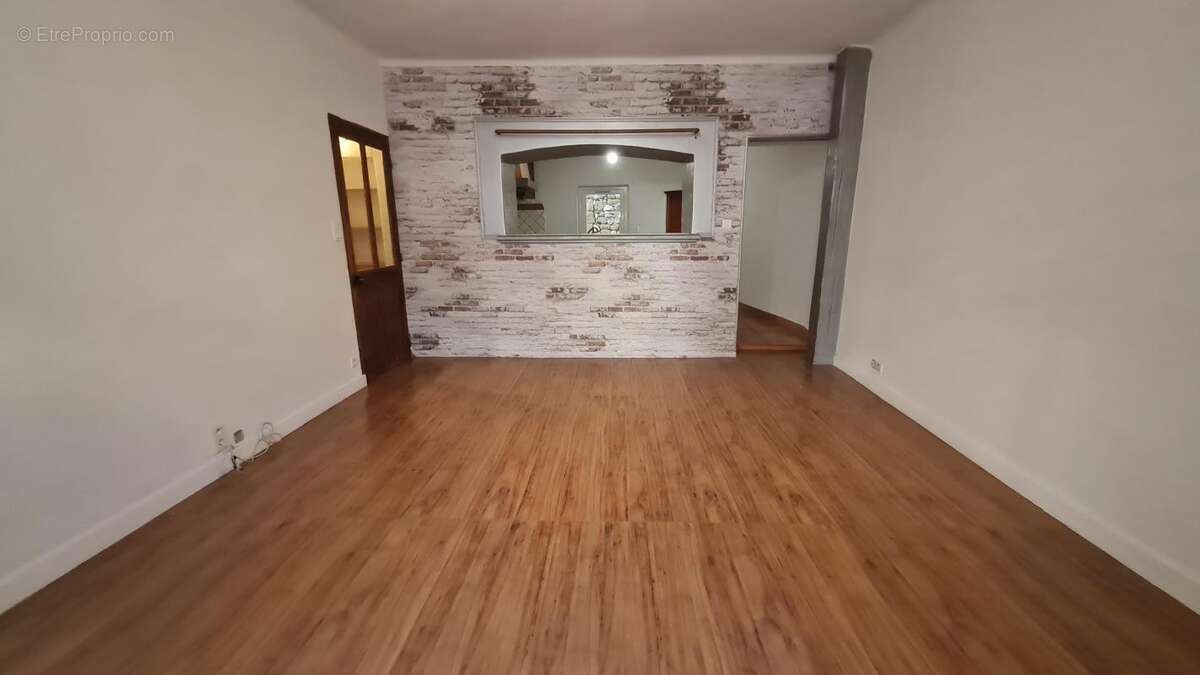 Maison à ROQUEMAURE