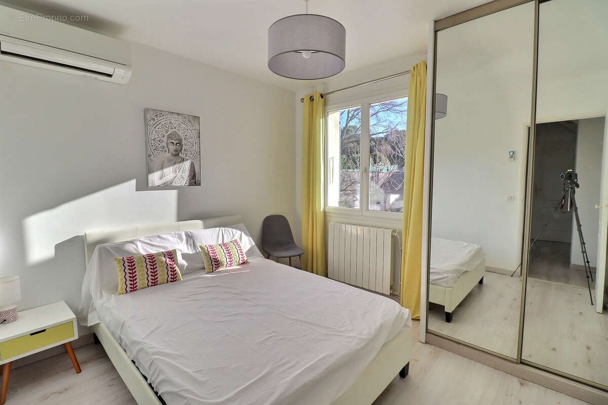 Maison à SAINT-JEAN-DE-CORNIES