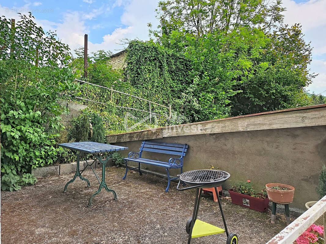 Maison 91 m² à Saulnes  - photo 4