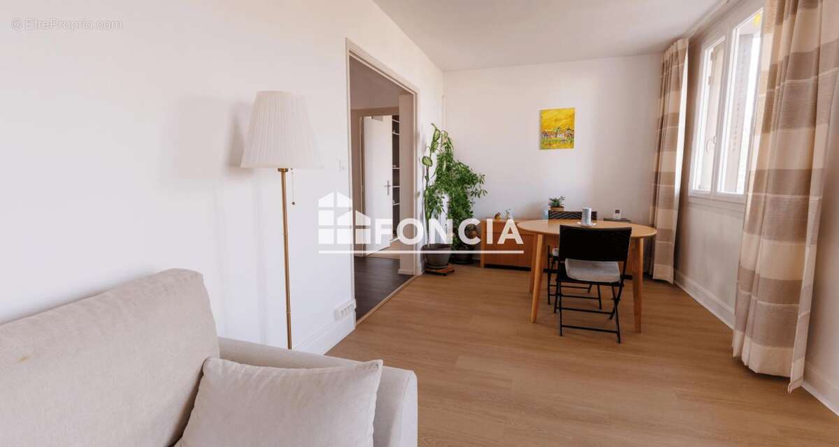 Appartement à CLERMONT-FERRAND