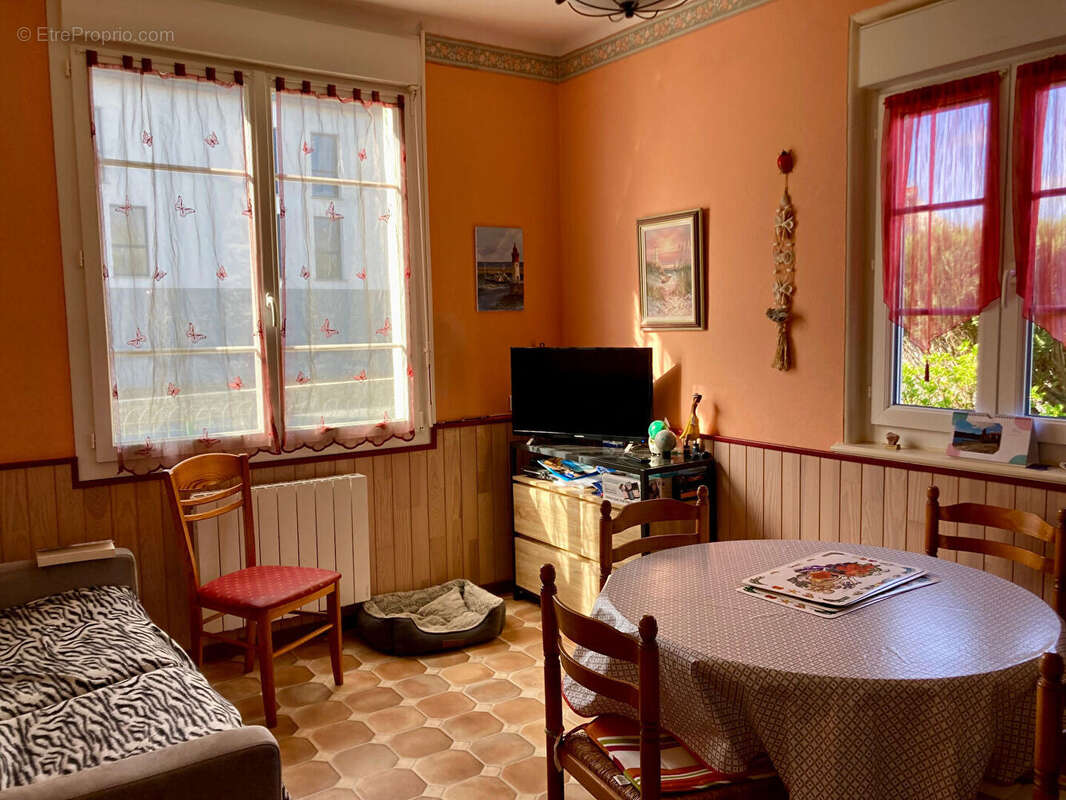 Maison à PONT-L'ABBE