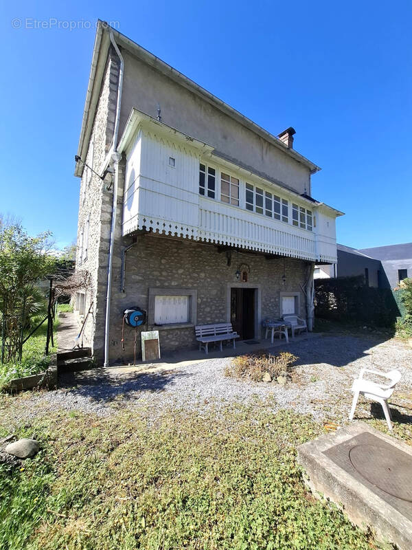 Maison à TARDETS-SORHOLUS