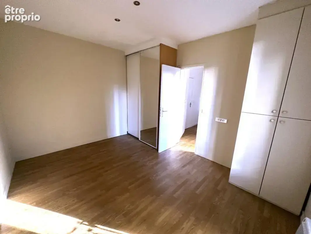 Studio 23 m² en très bon état — Métro Garibaldi 2 min - Charles Schmidt - photo 6