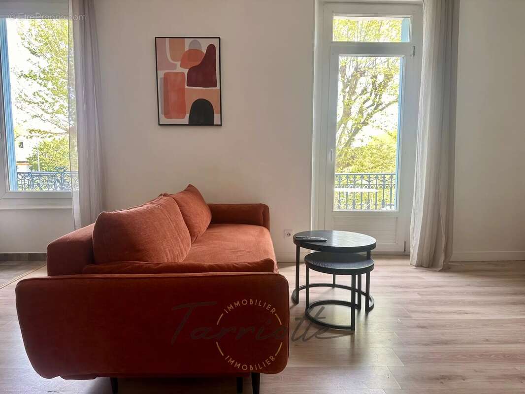 Appartement à LE TEIL